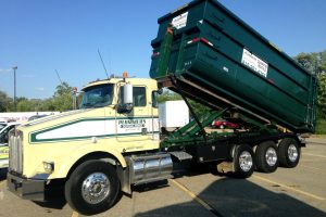 Dumpster truck lifting